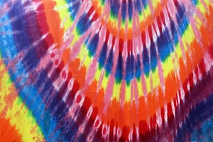 EASY DIY Tie-Dye T-Shirt Projects Image