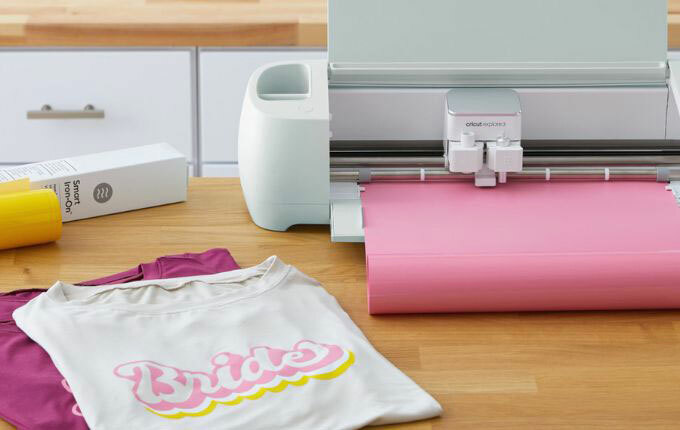 Cricut 3' Smart Iron-on Vinyl : Target